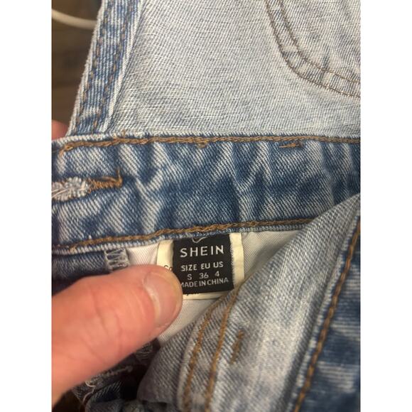 Short-All's - Picture 3 of 3